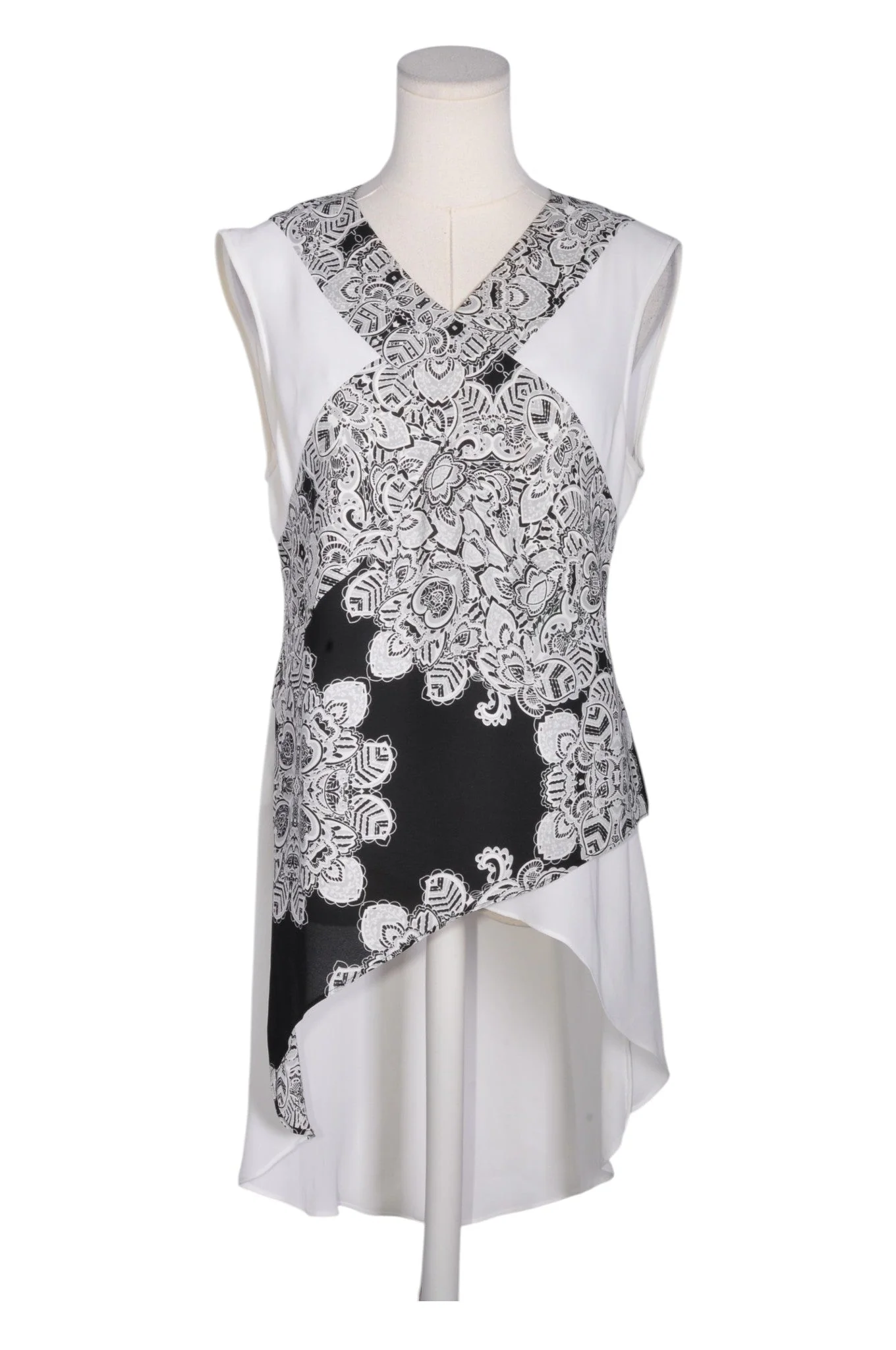 BCBG MAX AZRIA Women Blouses Regular fit in White - M