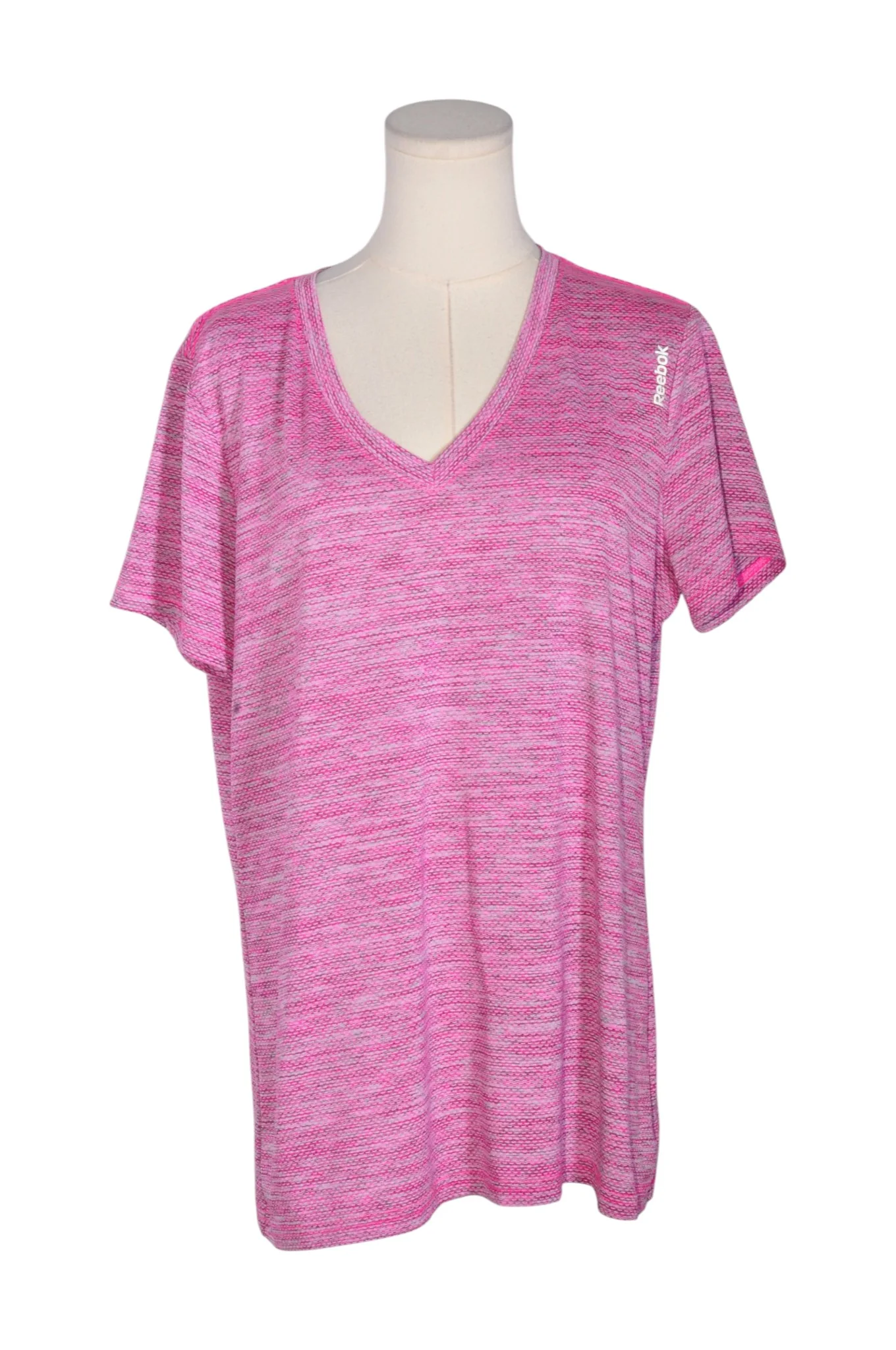 REEBOK Women T-Shirts Regular fit in Pink - XL